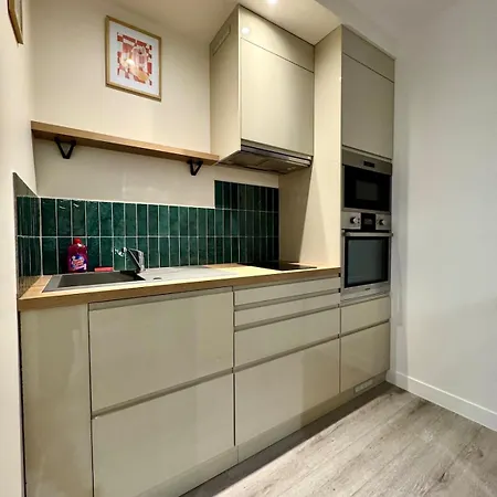 Apartman 1min Rer A - T2 Renove & Equipe - 20min Paris